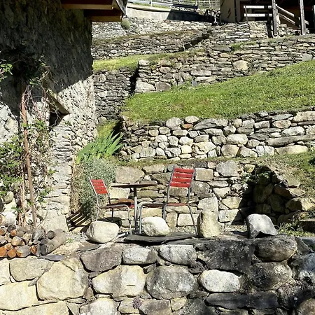 Lieu Secret 2 Dans Les Alpes Suisses Alpstuga Le Tretien